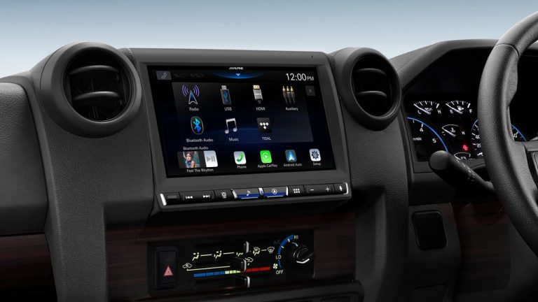 ALPINE I905 For Toyota Landcruiser 70 Series 9 Integrated Hi-Res Audio Receiver With Wireless Apple Carplay - I905-LC70