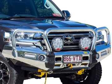 TJM SIGNATURE BULL BAR POLISHED ALLOY FOR TOYOTA LANDCRUISER WAGON 200 SERIES (IN STORE PICK-UP ONLY)