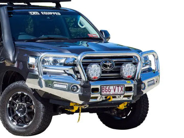 TJM SIGNATURE BULL BAR POLISHED ALLOY FOR TOYOTA LANDCRUISER WAGON 200 SERIES (IN STORE PICK-UP ONLY)