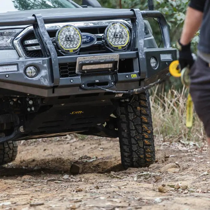 TJM OUTBACK BULL BAR BLACK STEEL FOR FORD EVEREST UAII 07/18-08/22 / FORD RANGER PXIII 08/18-05/22 (IN STORE PICK-UP ONLY)