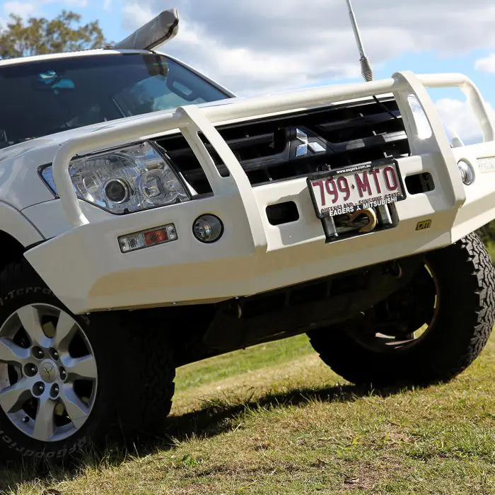 TJM OUTBACK BULL BAR BLACK STEEL FOR MITSUBISHI PAJERO NS-NT/ MITSUBISHI PAJERO NW (IN STORE PICK-UP ONLY)