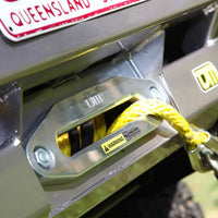 TJM OUTBACK BULL BAR BLACK STEEL FOR TOYOTA LANDCRUISER WAGON 100 SERIES IFS (IN STORE PICK-UP ONLY)