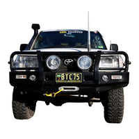TJM OUTBACK BULL BAR BLACK STEEL FOR TOYOTA LANDCRUISER WAGON 105 SERIES (IN STORE PICK-UP ONLY)