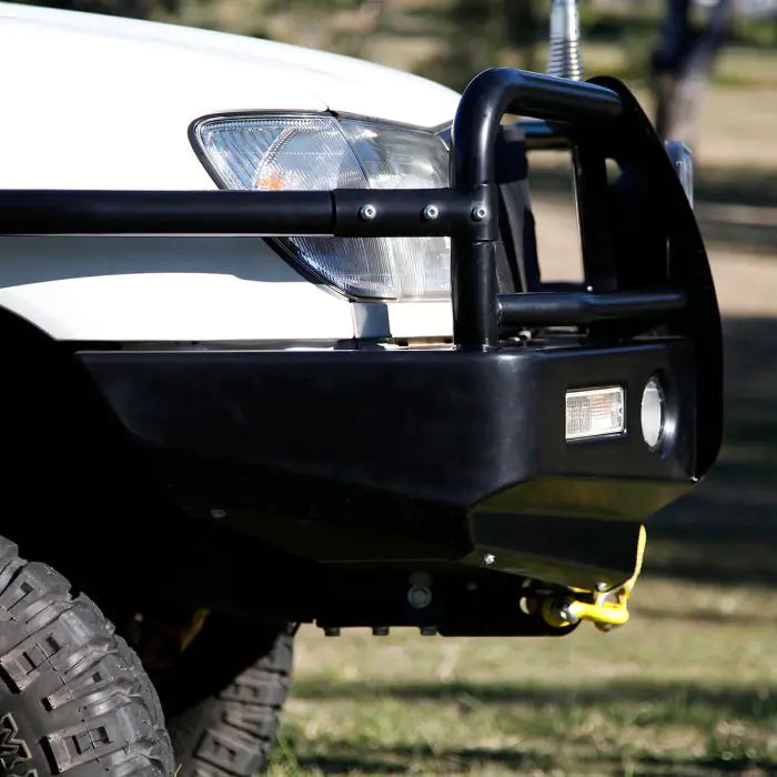 TJM OUTBACK BULL BAR BLACK STEEL FOR TOYOTA LANDCRUISER WAGON 105 SERIES (IN STORE PICK-UP ONLY)