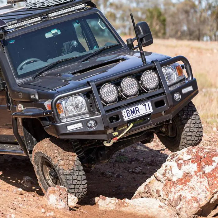 TJM OUTBACK BULL BAR BLACK STEEL FOR TOYOTA LANDCRUISER COMMERCIAL VDJ76R (IN STORE PICK-UP ONLY)