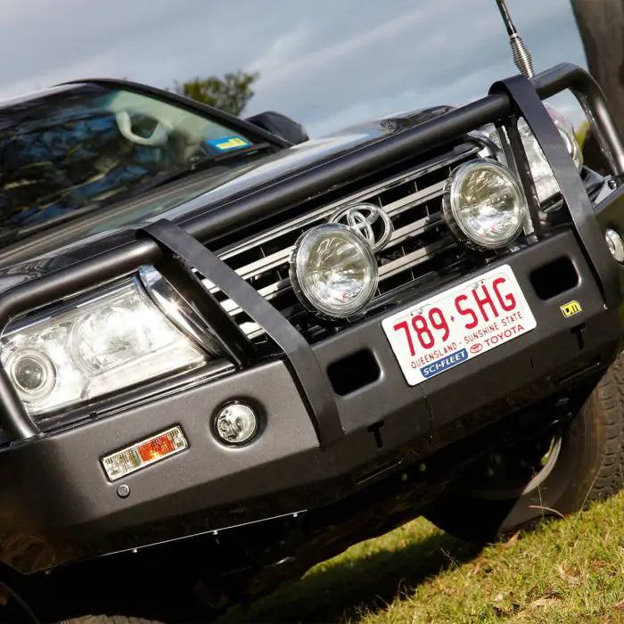 TJM OUTBACK BULL BAR BLACK STEEL FOR TOYOTA LANDCRUISER WAGON 200 SERIES (IN STORE PICK-UP ONLY)