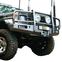 TJM OUTBACK BULL BAR STEEL BLACK FOR TOYOTA LANDCRUISER COMMERCIAL (IN STORE PICK UP ONLY)