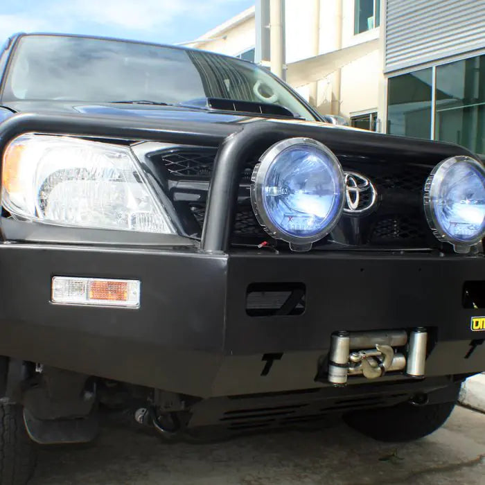 TJM TRADESMAN BULL BAR BLACK STEEL FOR TOYOTA HILUX 7TH GEN 04/05-07/11 (IN STORE PICK-UP ONLY)