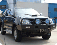 TJM TRADESMAN BULL BAR BLACK STEEL FOR TOYOTA HILUX 7TH GEN 04/05-07/11 (IN STORE PICK-UP ONLY)