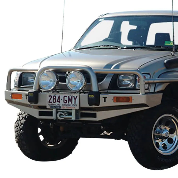 TJM BULL BAR T15 BLACK STEEL FOR TOYOTA HILUX 6TH GEN 11/01-03/05(IN STORE PICK UP ONLY)