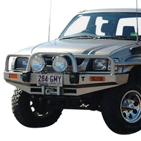 TJM BULL BAR T15 BLACK STEEL FOR TOYOTA HILUX 6TH GEN 11/01-03/05(IN STORE PICK UP ONLY)