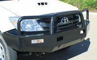 TJM TRADESMAN BULL BAR BLACK STEEL FOR TOYOTA HILUX 7TH GEN (IN STORE PICK-UP ONLY)