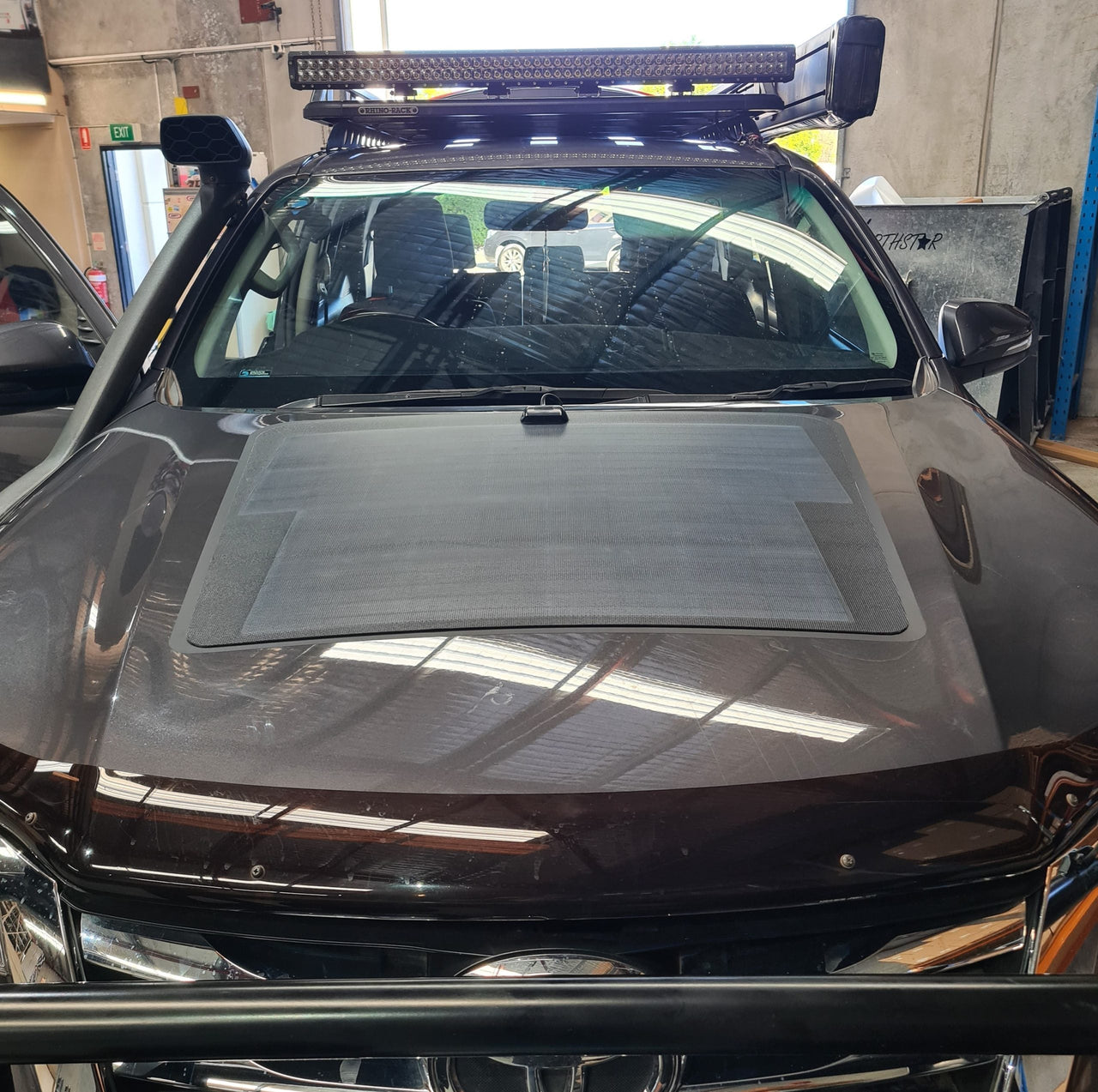 VSS Bonnet Solar Panel - Toyota Fortuner - 100-Watt