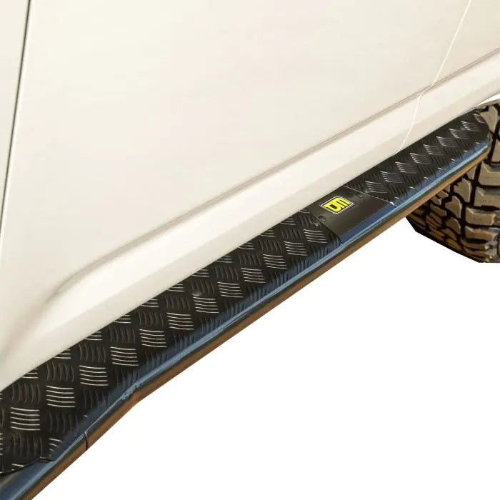 TJM SIDE STEPS MODULAR STEEL SAT BLACK 63MM FOR TOYOTA LANDCRUISER WAGON 300 SERIES 11/21-ON