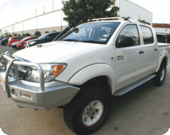 TJM SIDE STEPS MODULAR STEEL SAT BLACK 50MM FOR TOYOTA HILUX 7TH GEN 04/05-07/11 (IN STORE PICK-UP ONLY)