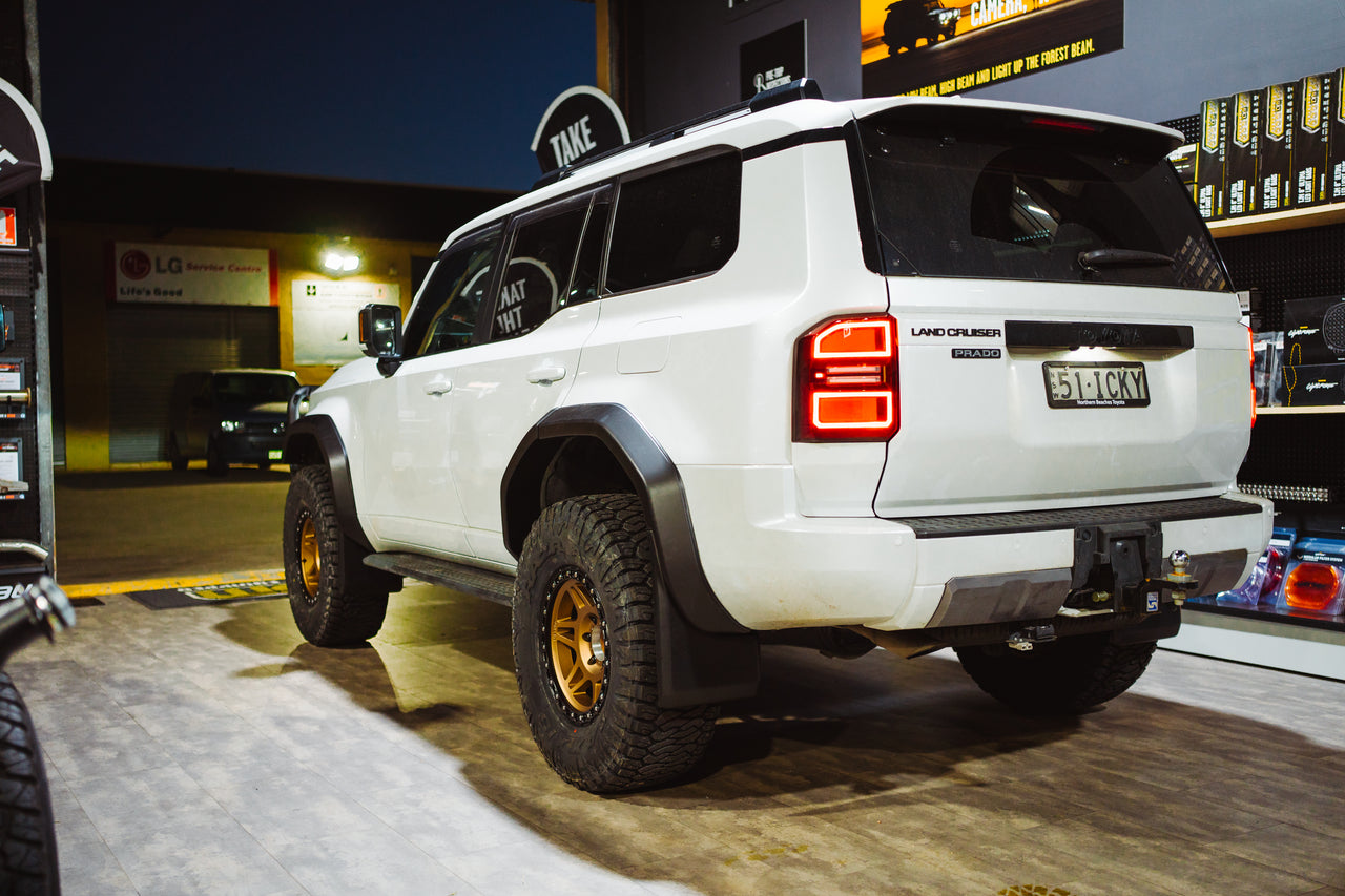 WOLVERINE LAND CRUISER 250 PRADO SERIES FLARE & MUDFLAP KIT (FULL-SET) - WF250PRADO