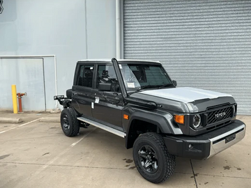 MY24 ON VDJ70 RH Snorkel. Powder coated Satin Black. Suit 4" Airbox inlet- FFVDJ24-SNRH-SPC-4