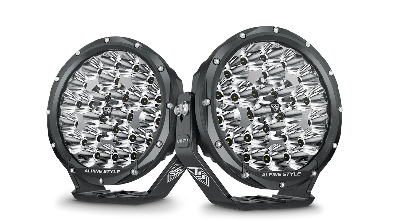 ALPINE 7-Inch ExpeditionUltra High Output LED Spotlight -LXR-UX7