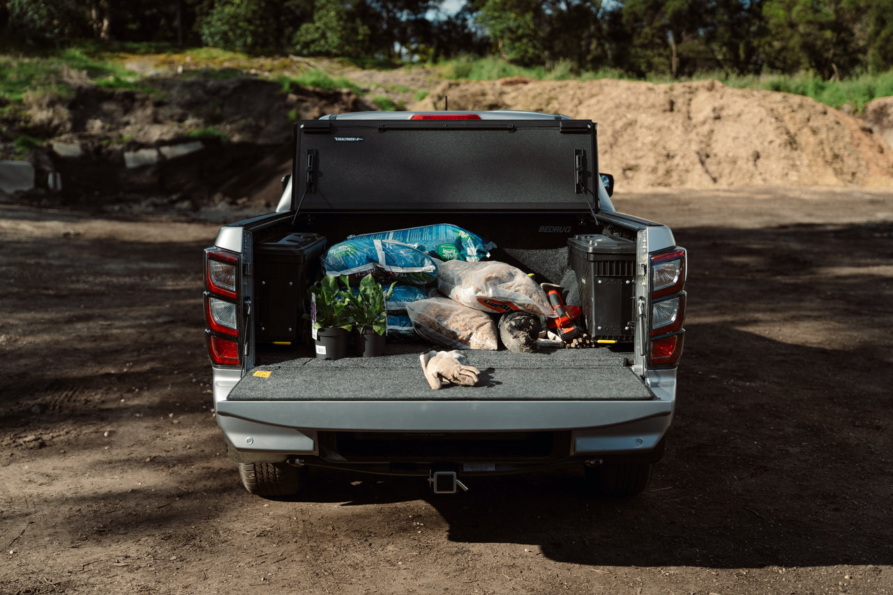 RealTruck BakFlip MX4 - Isuzu DMax 2020+ Tonneau Cover 448118