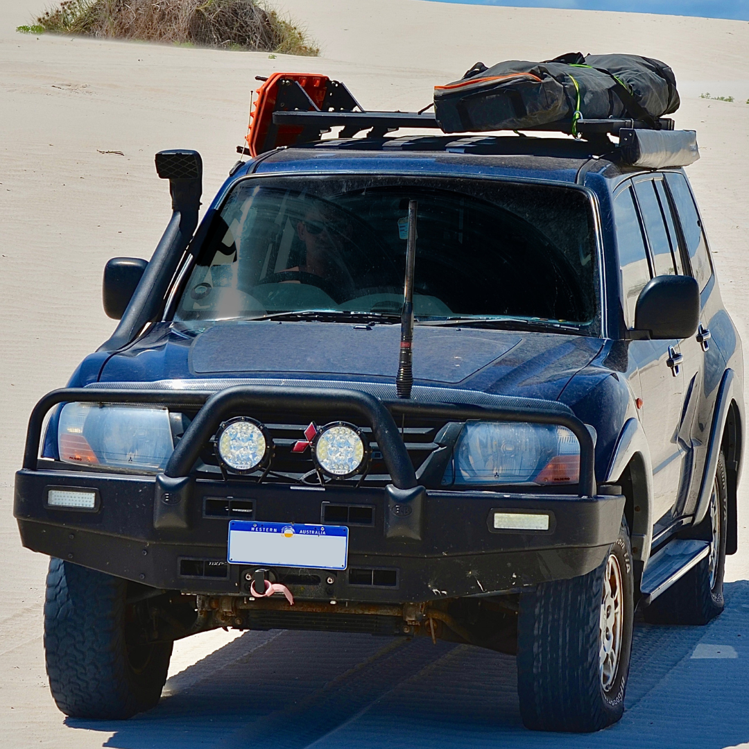 VSS Bonnet Solar Panel -Mitsubishi Pajero (1999-2006) 100-Watt
