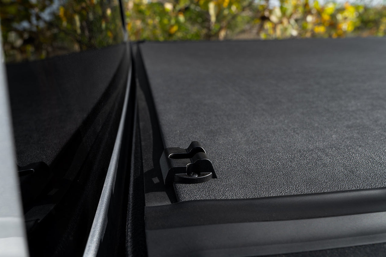 RealTruck BAK Revolver X4s - Mazda BT50 2020+ Tonneau Cover 80118
