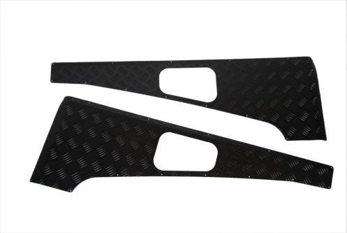 FRONT RUNNER LAND ROVER DEFENDER 90/110 (1983-2016) FENDER PROTECTOR / BLACK- BPLD017