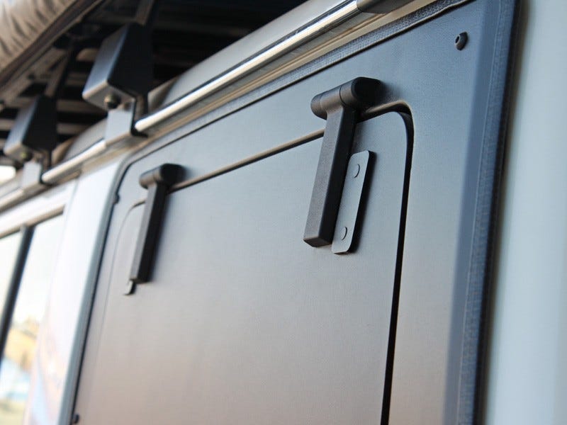 FRONT RUNNER TOYOTA LAND CRUISER 76 GULLWING WINDOW / LEFT HAND SIDE ALUMINIUM- GWTL003
