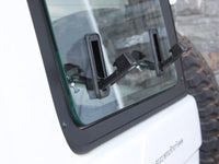 FRONT RUNNER TOYOTA LAND CRUISER 76 GULLWING WINDOW / LEFT HAND SIDE GLASS- GWTL001