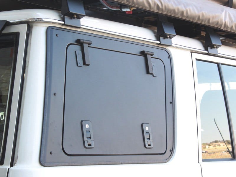 FRONT RUNNER TOYOTA LAND CRUISER 76 GULLWING WINDOW / RIGHT HAND SIDE ALUMINIUM- GWTL004