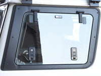 FRONT RUNNER TOYOTA LAND CRUISER 76 GULLWING WINDOW / RIGHT HAND SIDE GLASS- GWTL002