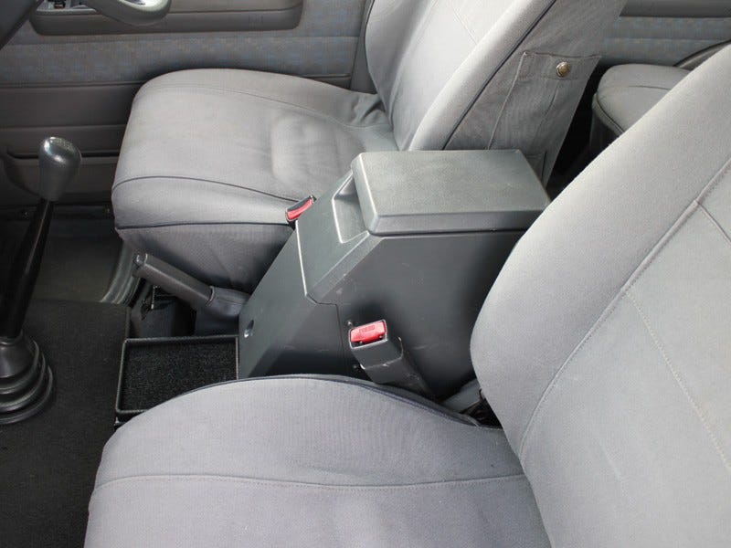 FRONT RUNNER TOYOTA LAND CRUISER 76 UNDER CONSOLE SAFE -SAFE009