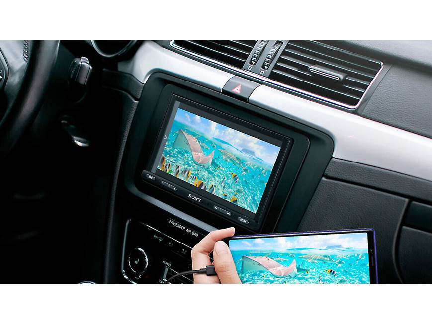 SONY 7" (17.6Cm) Digital Media Receiver With Weblink™ Cast-XAVAX5500