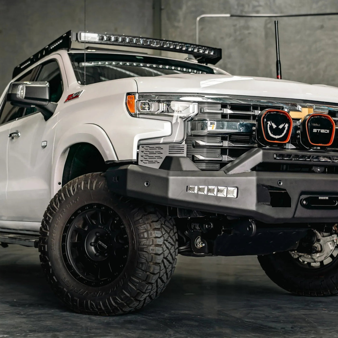 Americas Garage Pre Runner Bar, Chuck Series, Texture Black suits Chev 1500 (19-26) by Outback Kitters OK911051TB-K