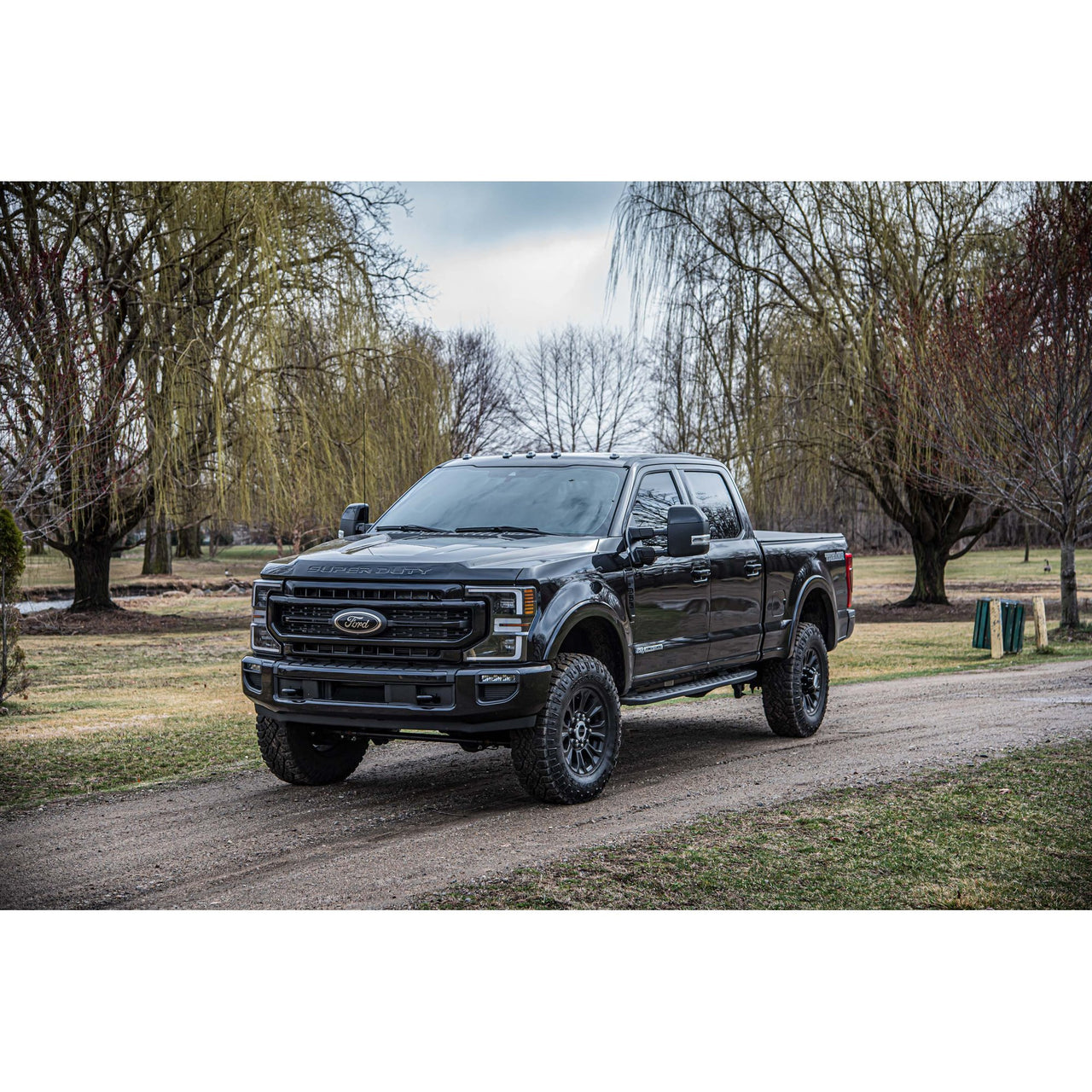Americas Garage 2" Levelling Kit with Fox 2.5" Shocks suits Ford F-250 Super Duty/F-350 Super Duty (17-26) by BDS Suspension BDS1910AFPE