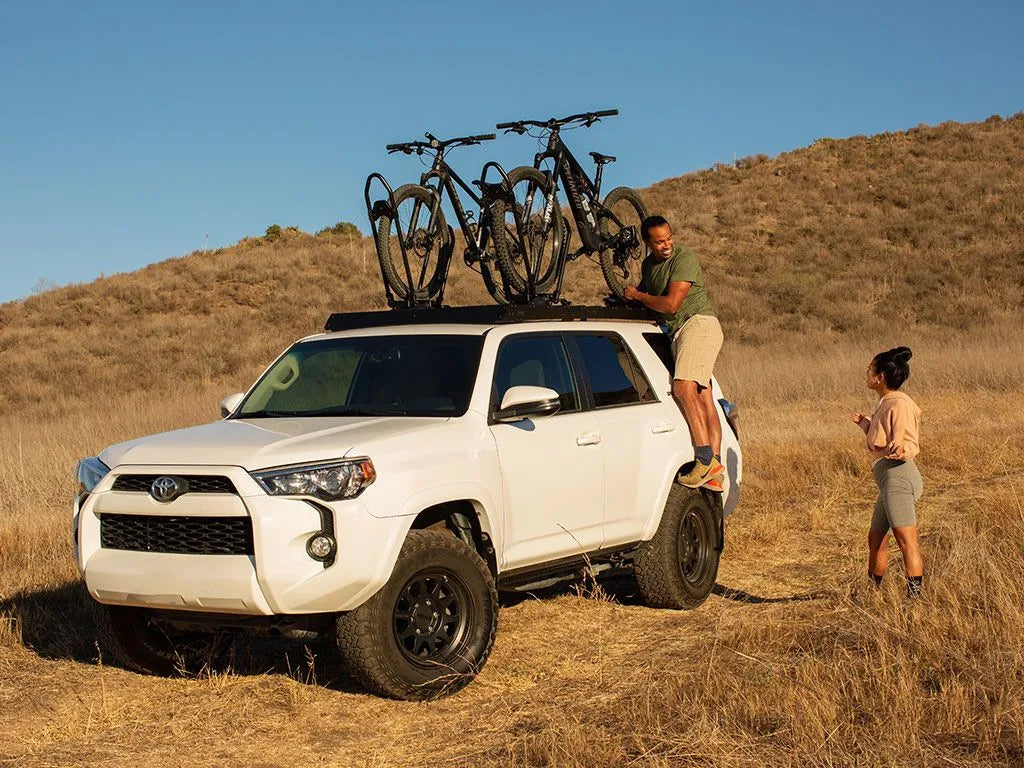 Front Runner Toyota 4Runner (5th Gen) (2010-Current) Slimsport Roof Rack Kit / Lightbar ready