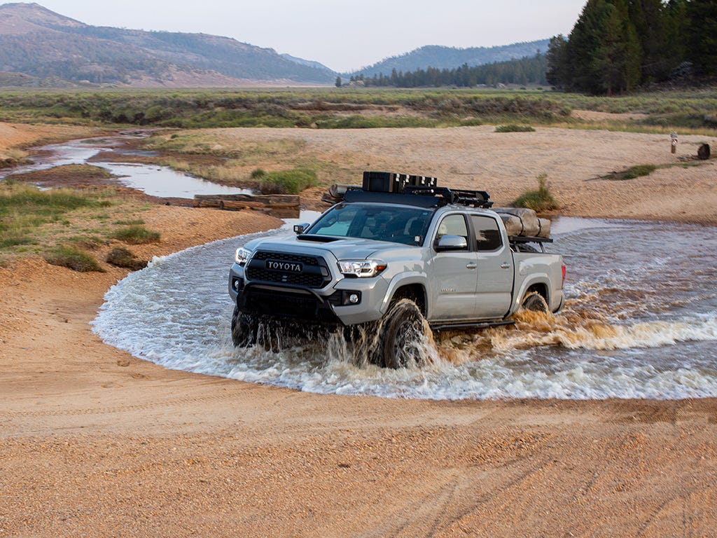 FRONT RUNNER TOYOTA TACOMA (2005-2023) SLIMSPORT ROOF RACK KIT -KSTT003T