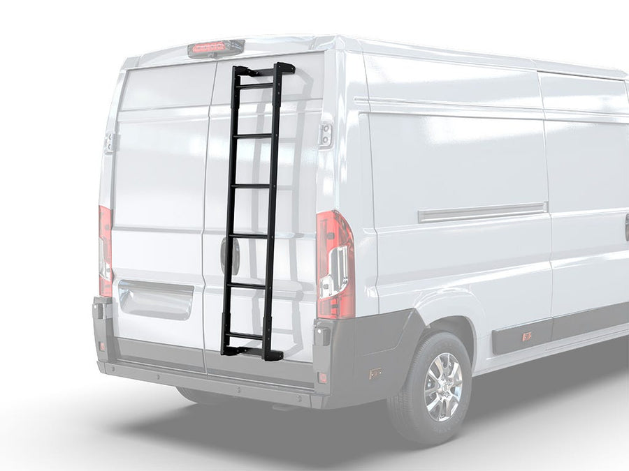 Front Runner Universal Vehicle Ladder / Medium -LADD019