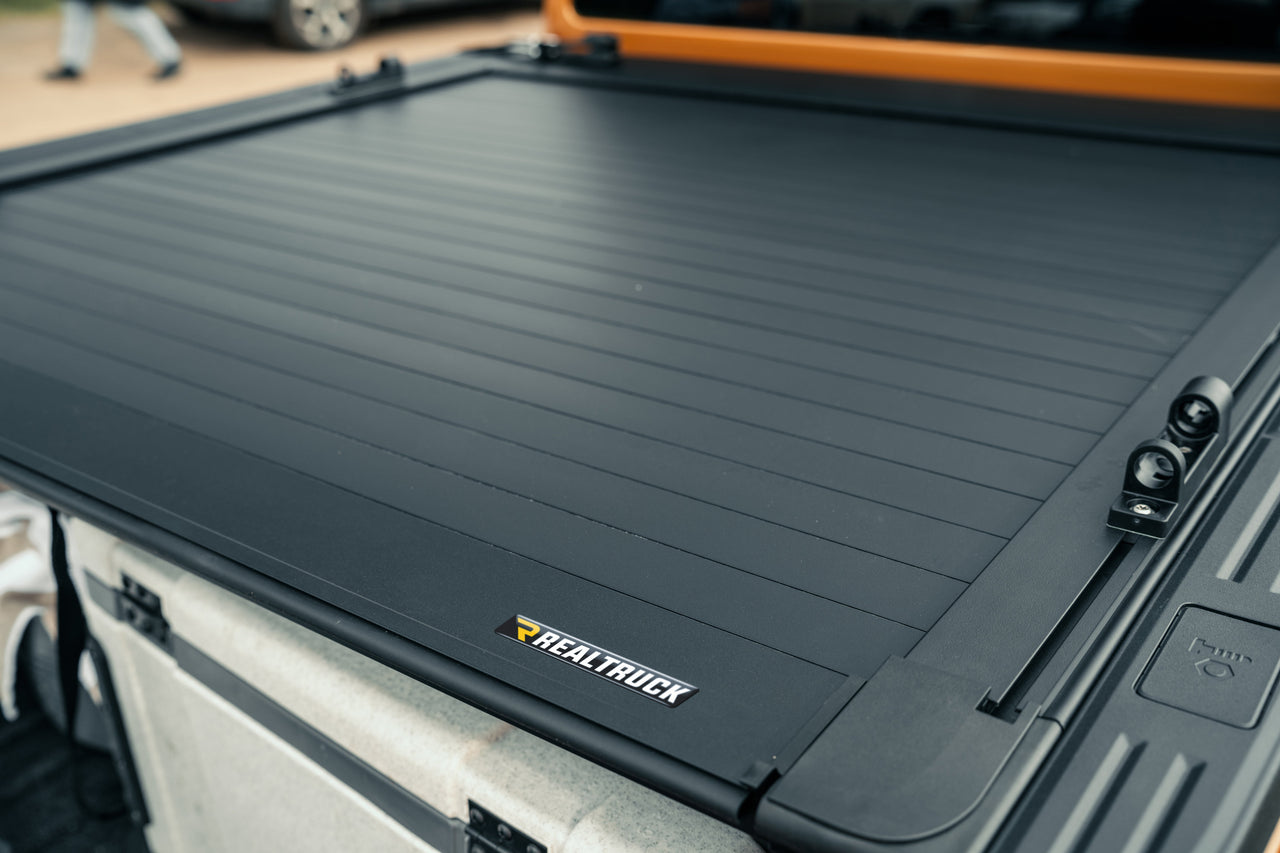RealTruck Electric Roll Cover - Mitsubishi MV Triton Roll Cover EVOe MI20 HB03