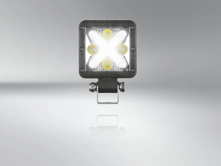 Front Runner 4 LED Light Cube MX85-WD / 12V / Wide Beam LIGH182