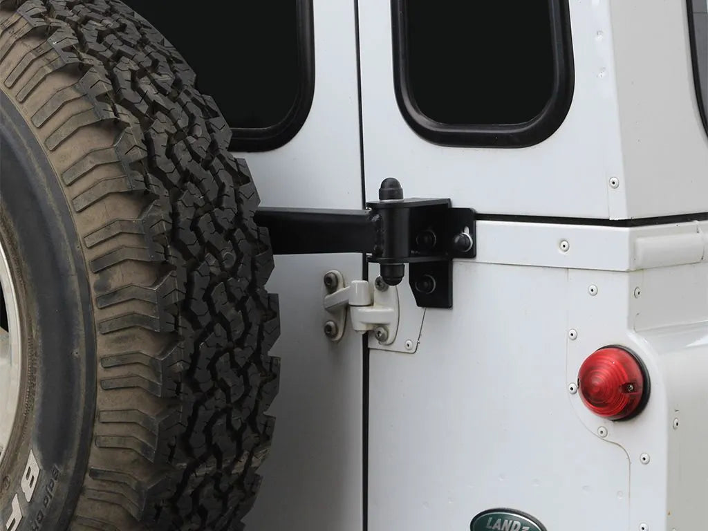 FRONT RUNNER LAND ROVER DEFENDER (1983-2016) DUAL BATTERY BRACKET BBLD001