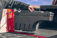 RealTruck UnderCover SwingCase - Toyota Hilux 2015-2025 Tonneau Cover SC402P