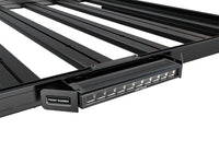 Front Runner 10 LED Light Bar VX250-SP / 12V/ 24V / Flood Beam & Mounting Bracket RRAC227