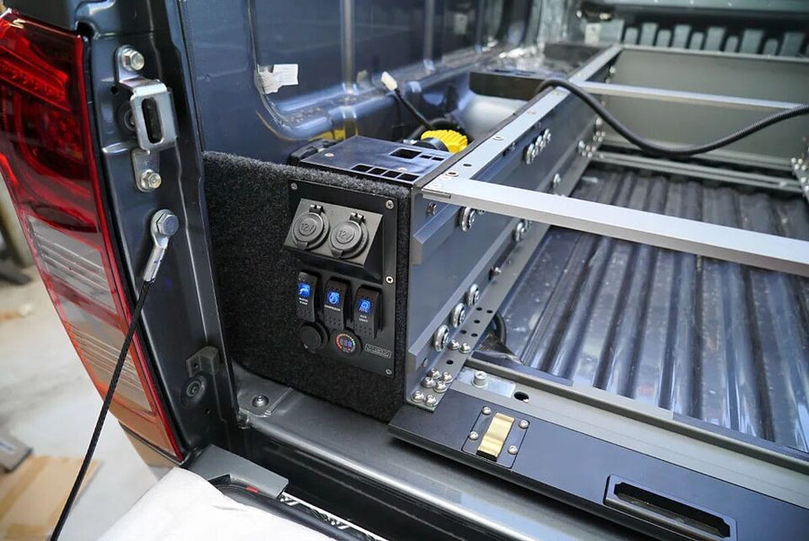 MSA 4x4 Right Power Panel (Passenger Side)