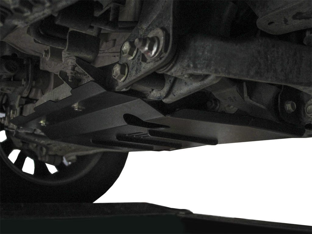FRONT RUNNER NISSAN NAVARA/FRONTIER D23 DC SUMP GUARD -SGNN001