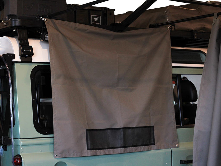 Front Runner Shower Cubicle Curtain / Caddy -SHOW013