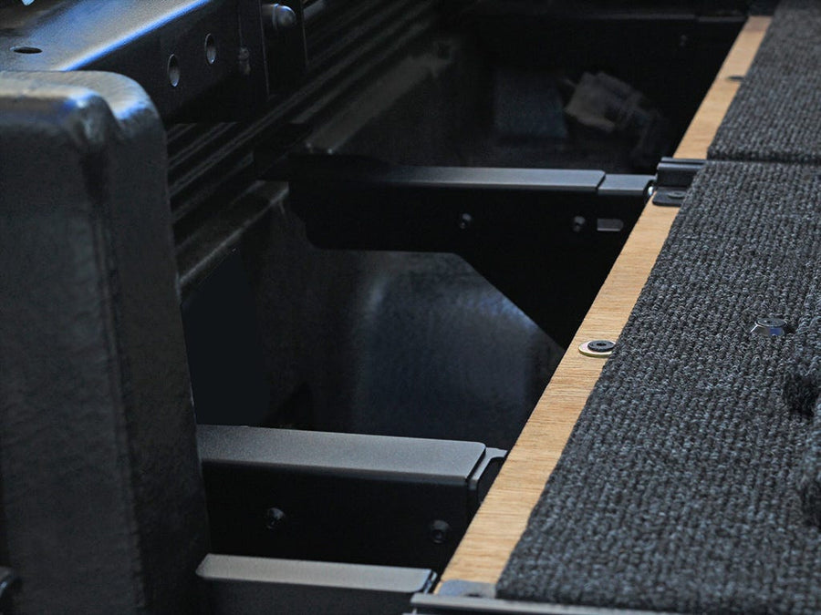 Front Runner Ford Ranger Wildtrak / Raptor (2014-2022) w/Drop-In Bed Liner Drawer Kit -SSFR002