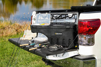 RealTruck UnderCover SwingCase - Volkswagen All-New Amarok 2023+ Tonneau Cover SC209P