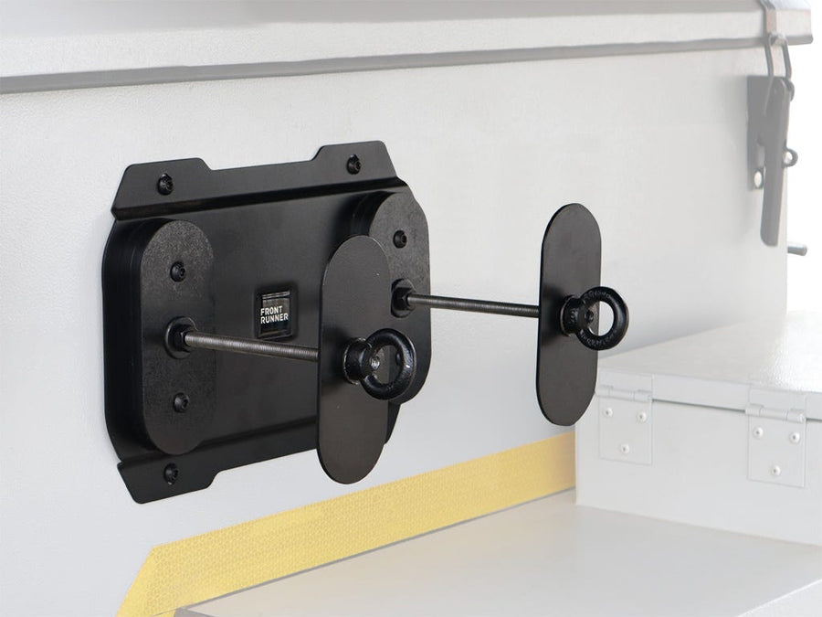 Front Runner Universal Side Mount for Pro Water Tank / 20L -VACC099